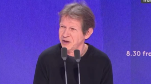 Jean-Marc Jancovici sur franceinfo : baisser la fiscalité sur les carburants envoie l'argent hors de France — plaidoyer pour l'électrification